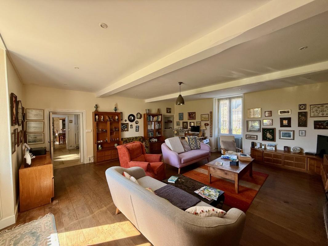 4 bedroom maison in Sainte Soline, Deux-Sèvres, France