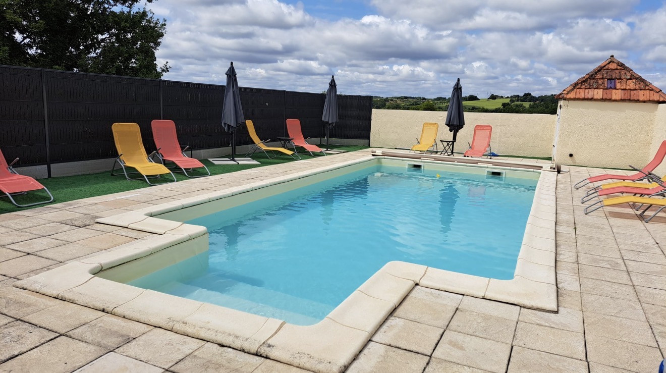 12 bedroom maison in Saint Meard De Drone, Dordogne, France