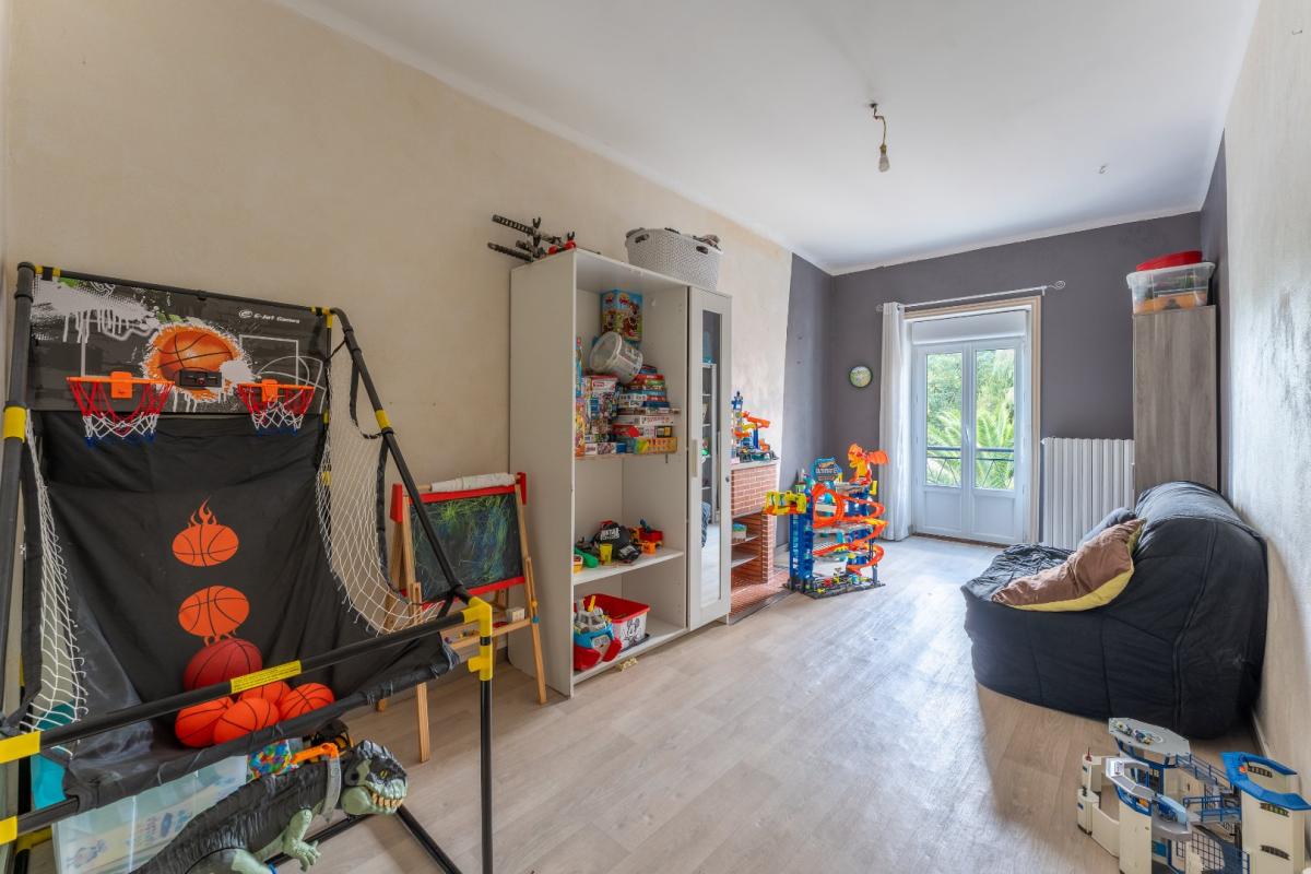 7 bedroom maison in Saint Jean D’angely, Charente-Maritime, France