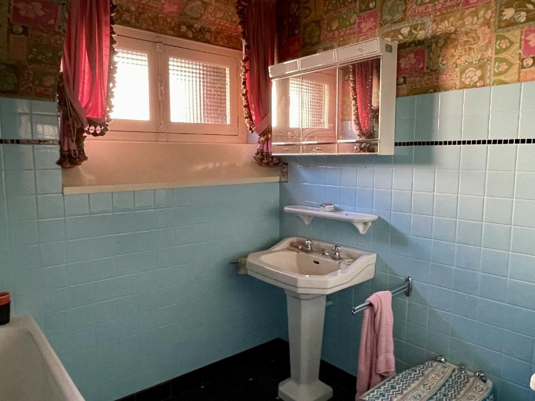 6 bedroom maison de village in Entraygues Sur Truyere, Aveyron, France