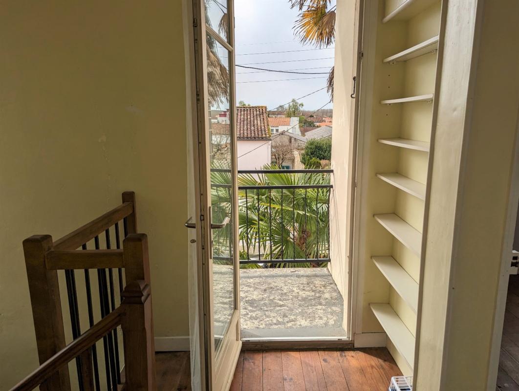 3 bedroom maison de ville in Saint Jean D’angely, Charente-Maritime, France