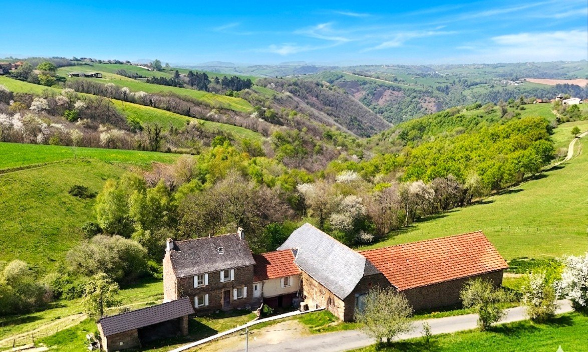 3 bedroom corps de ferme in Flagnac, Aveyron, France