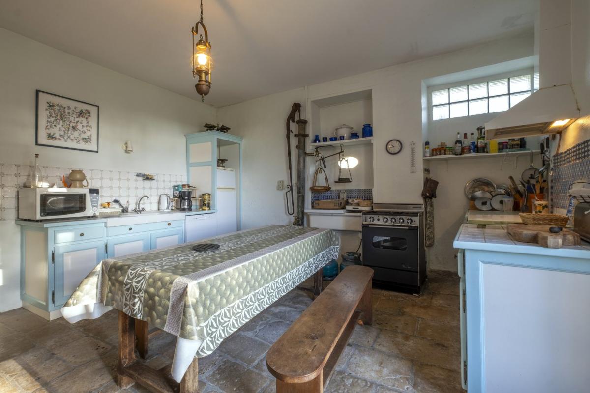 10 bedroom maison in Beauvoir Sur Niort, Deux-Sèvres, France