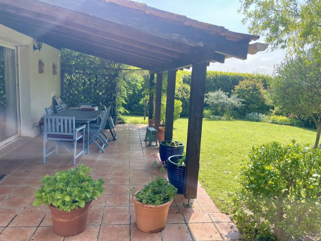 4 bedroom chateau in Vervant, Charente-Maritime, France