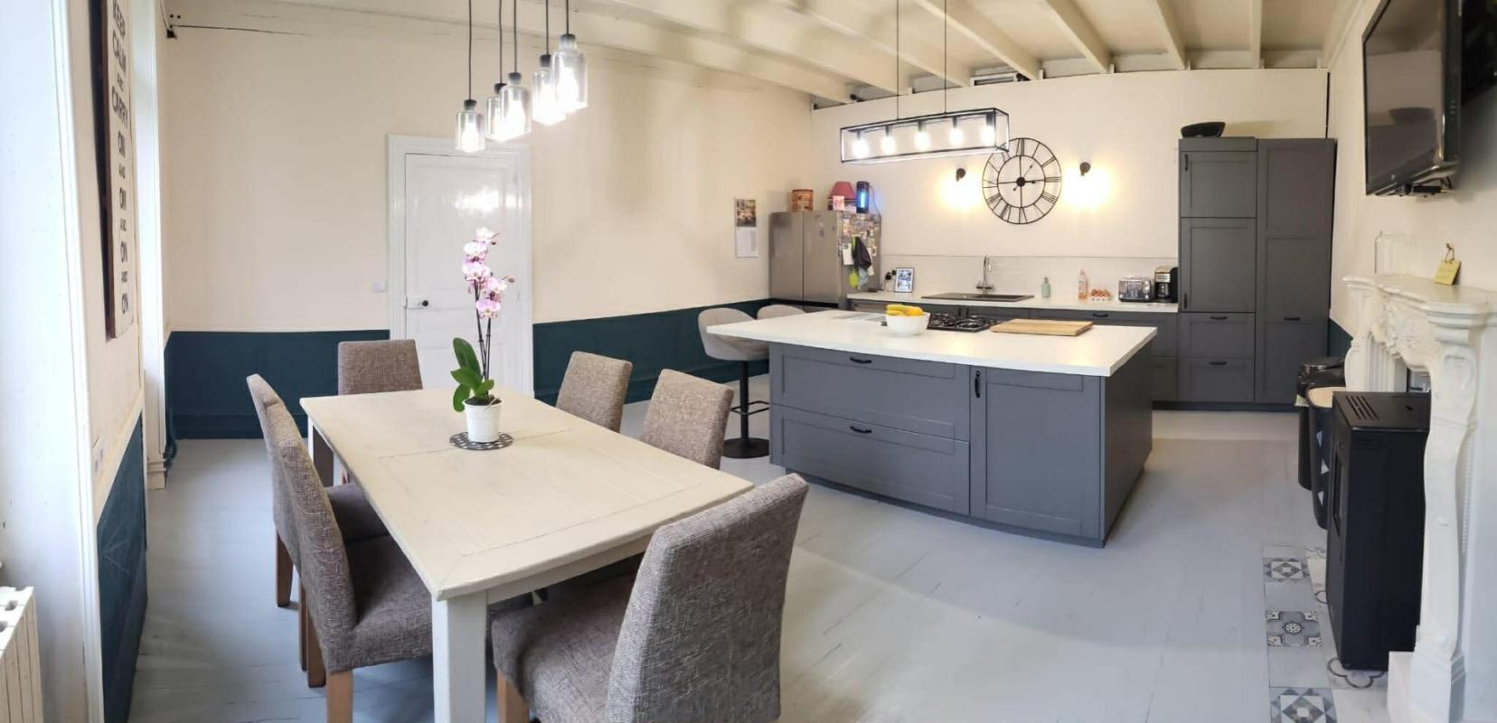 4 bedroom maison in Saint Pierre De Juillers, Charente-Maritime, France