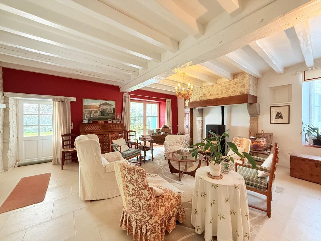 3 bedroom maison in Brossac, Charente, France