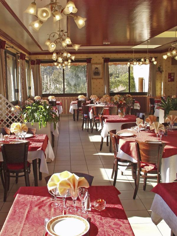 13 bedroom gite in Latouille Lentillac, Lot, France