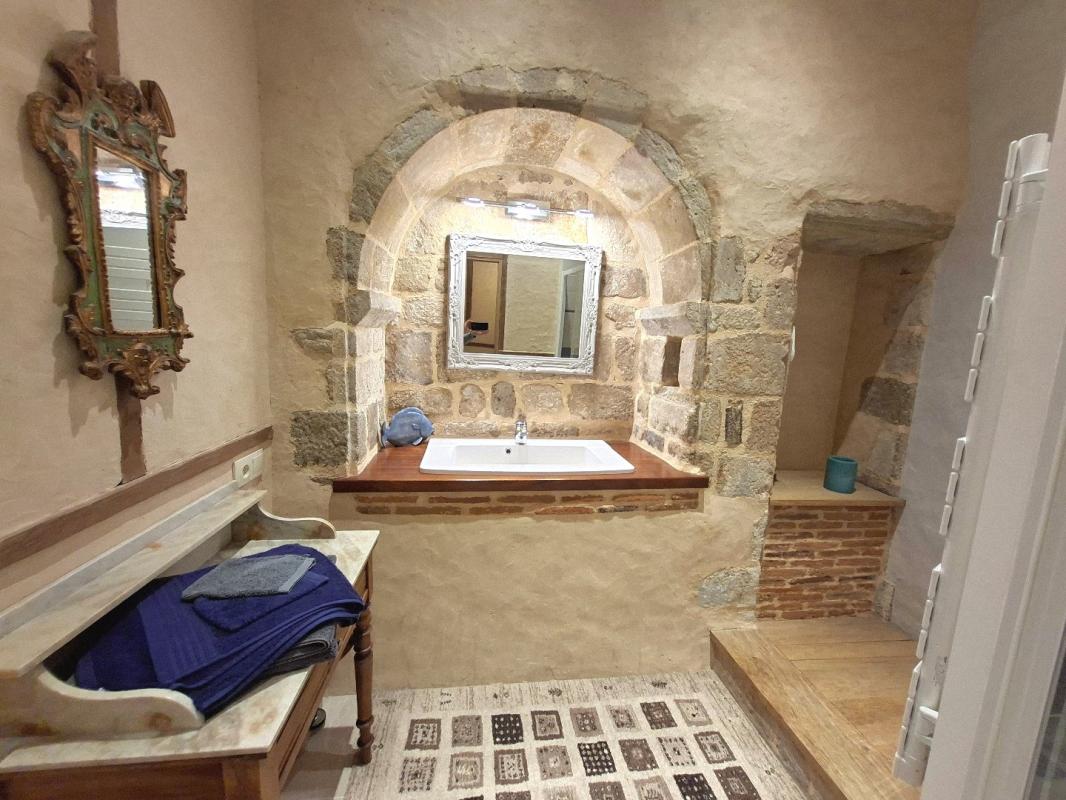 3 bedroom hotel particulier in Beaulieu Sur Dordogne, Corrèze, France