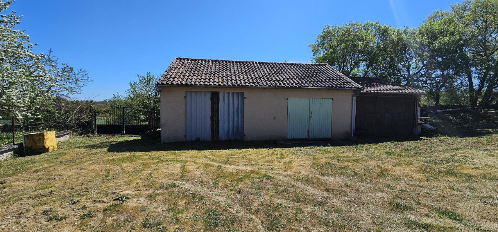 3 bedroom maison in Puyjourdes, Lot, France