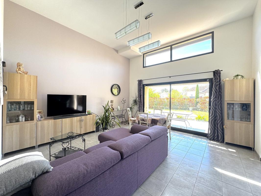 3 bedroom maison recente in Saint Laurent Des Arbres, Gard, France