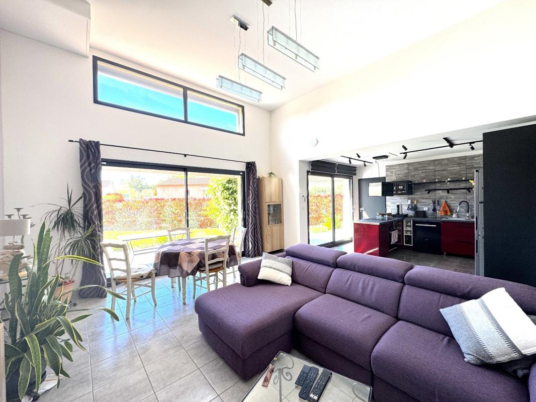 3 bedroom maison recente in Saint Laurent Des Arbres, Gard, France