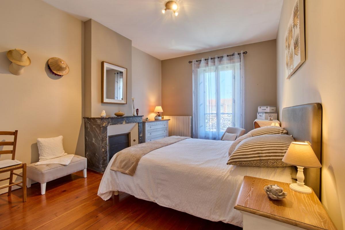 3 bedroom maison en pierres in Cadillac, Gironde, France