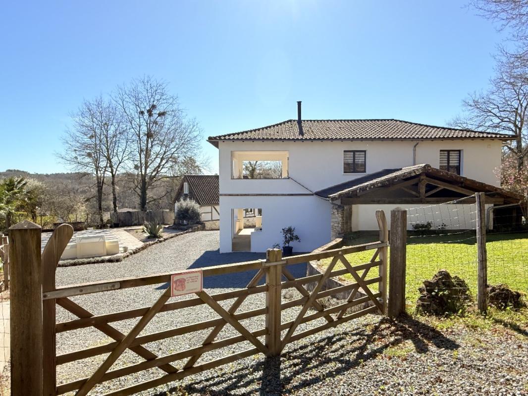 4 bedroom maison in Saint Pardoux La Riviere, Dordogne, France