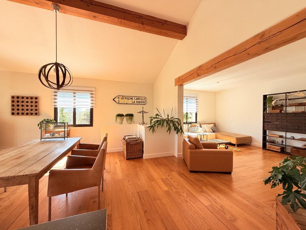 4 bedroom maison in Saint Pardoux La Riviere, Dordogne, France