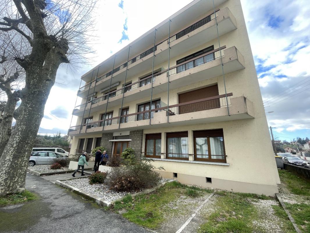 2 bedroom t3 in Millau, Aveyron, France