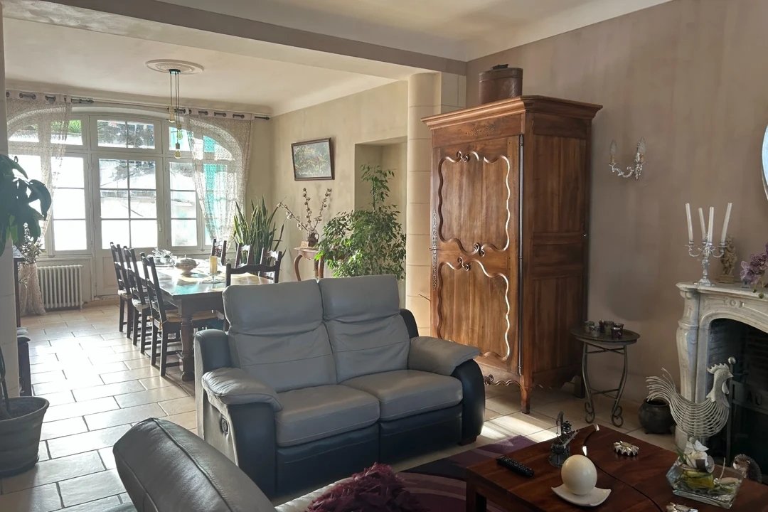 4 bedroom maison in Saint Jean D’angely, Charente-Maritime, France