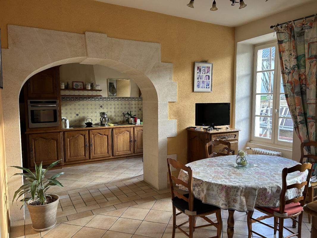 4 bedroom maison in Saint Jean D’angely, Charente-Maritime, France