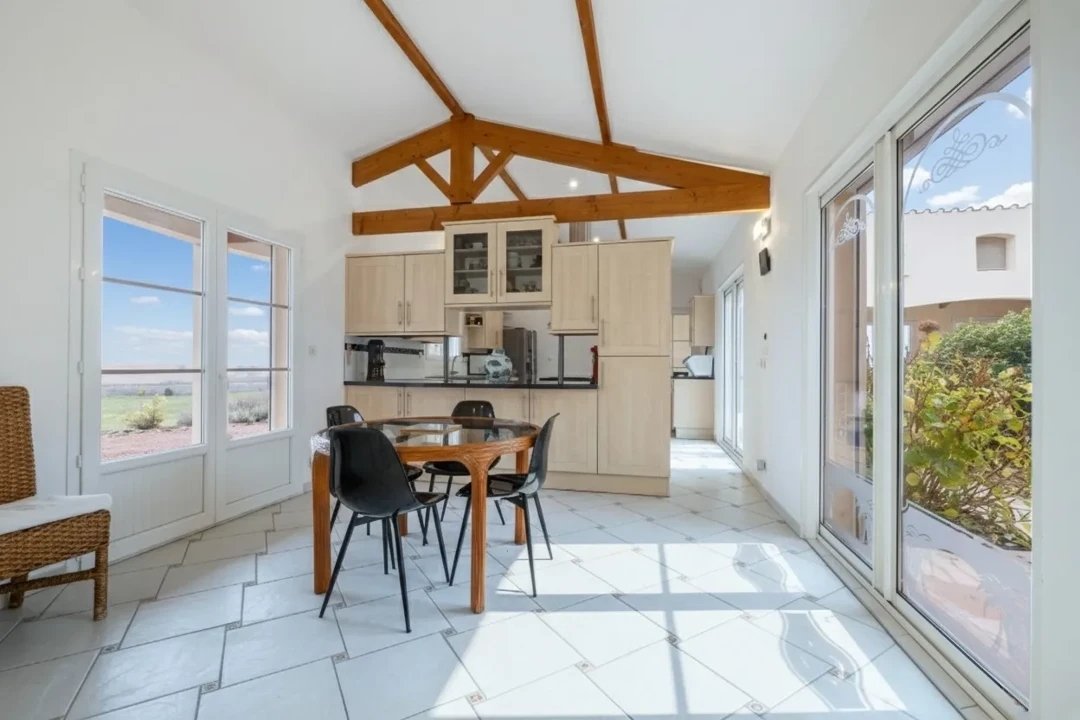 5 bedroom maison in Essouvert, Charente-Maritime, France