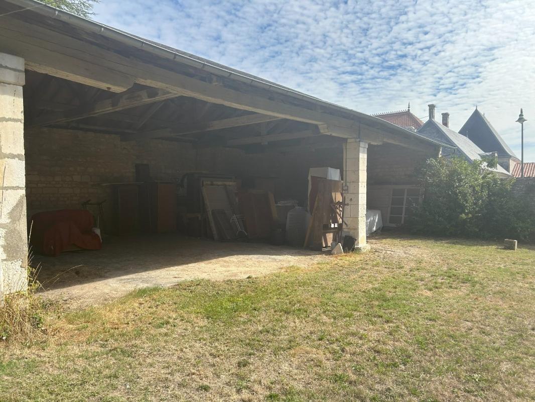 immeuble in Port D’envaux, Charente-Maritime, France