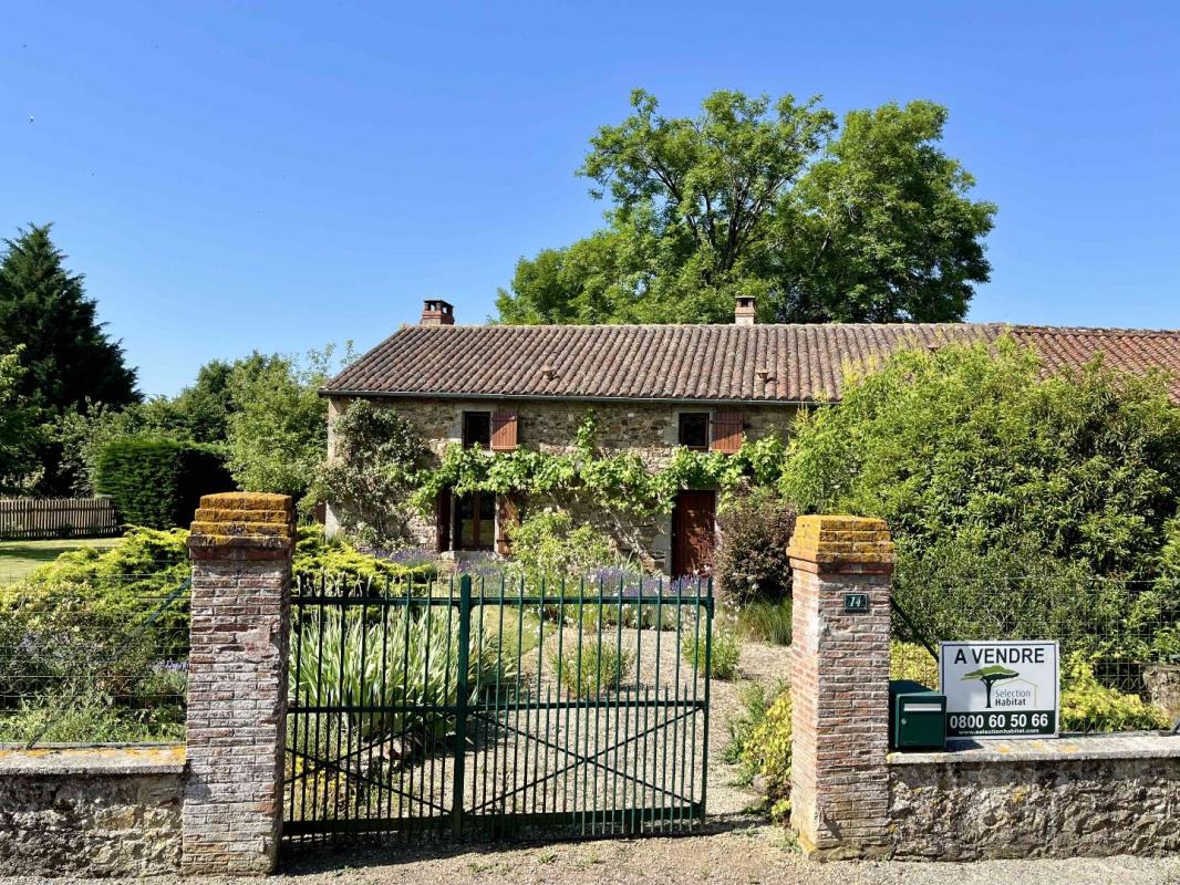 3 bedroom maison en pierres in Darnac, Haute-Vienne, France