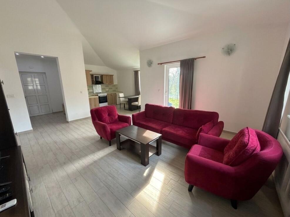 Your home in the Adriatic foothills – modern comfort in the Vivaldi residential complex (Bar, Montenegro)