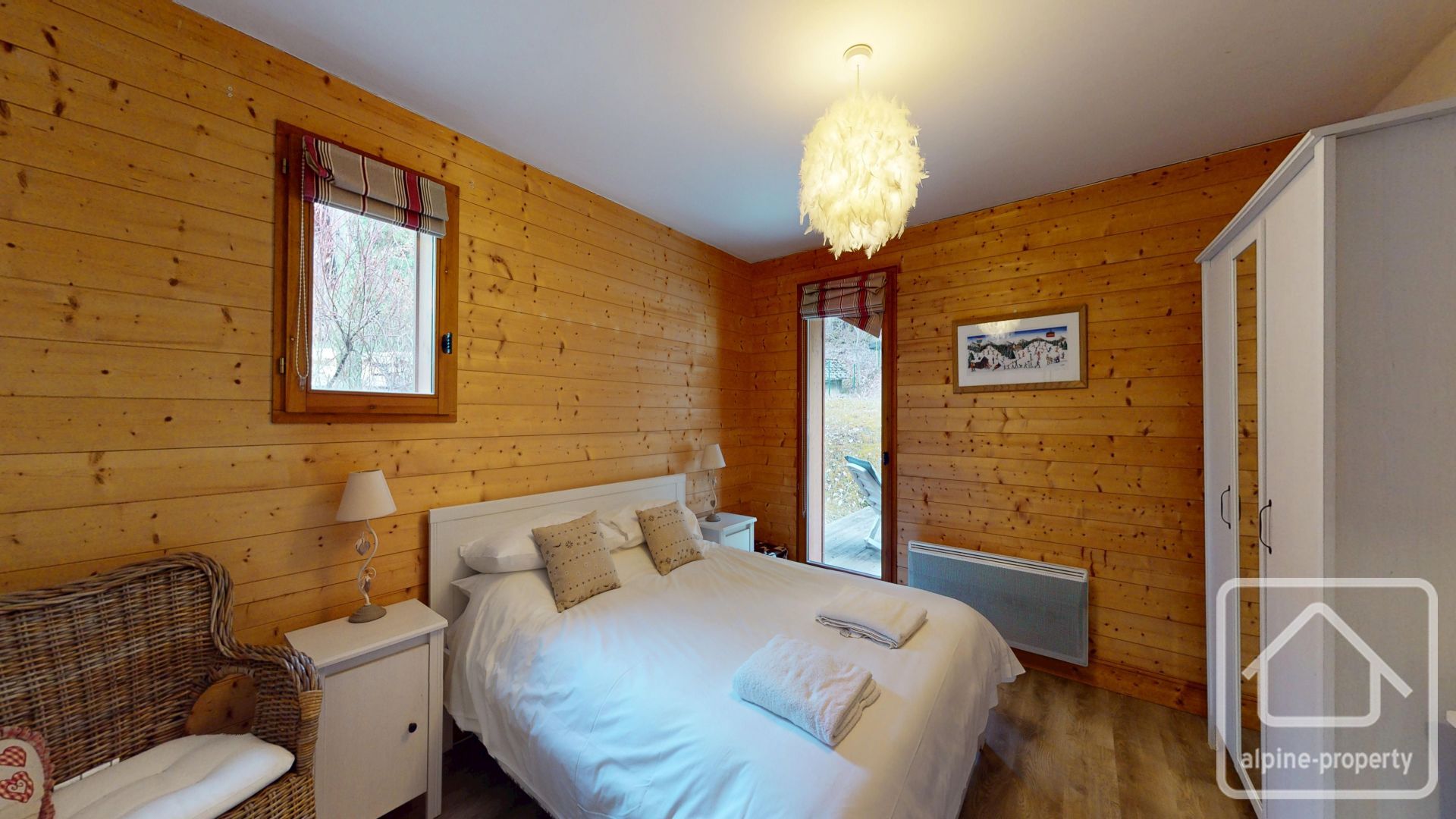 A Delightful 4-bedroom Chalet With Garage, Large Terrace, And Garden – PANTOUFLES