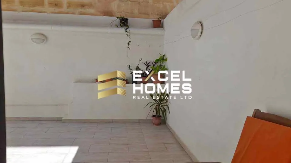 3 bedroom Maisonette in Fgura, Malta – 67742