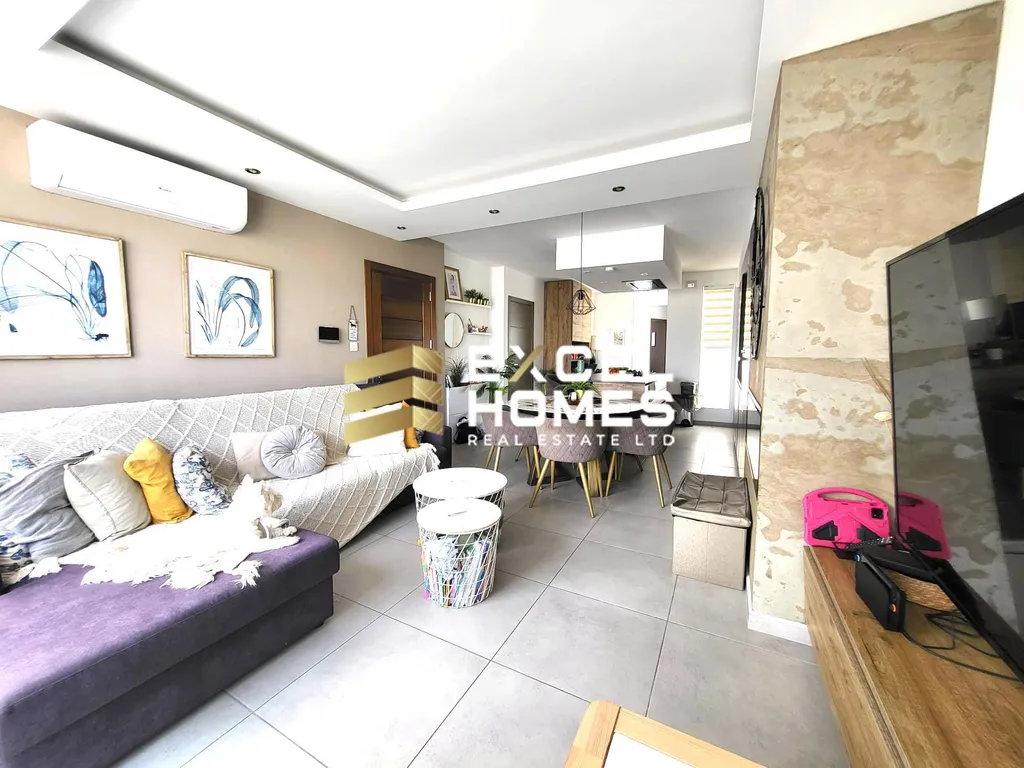 2 bedroom Apartment in Zebbiegh, Malta – 67700