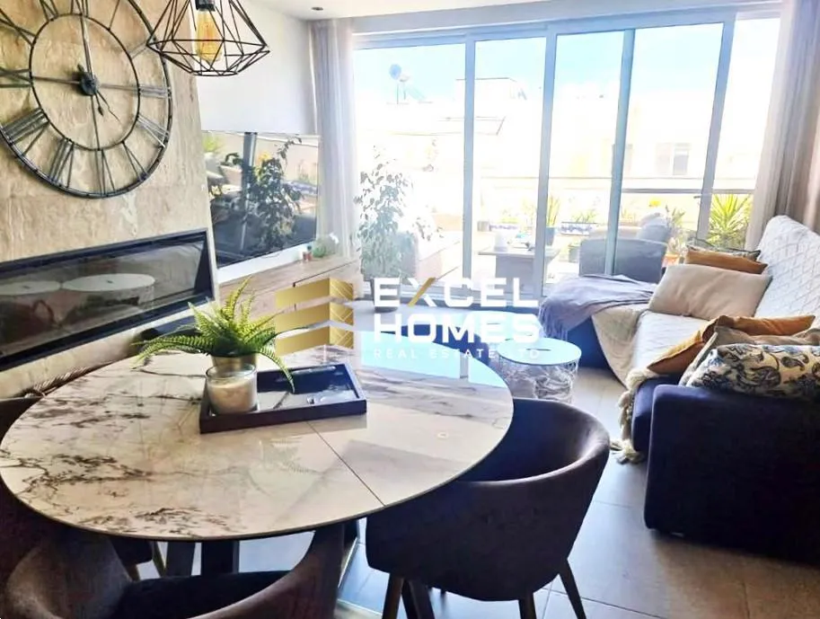 2 bedroom Apartment in Zebbiegh, Malta – 67700