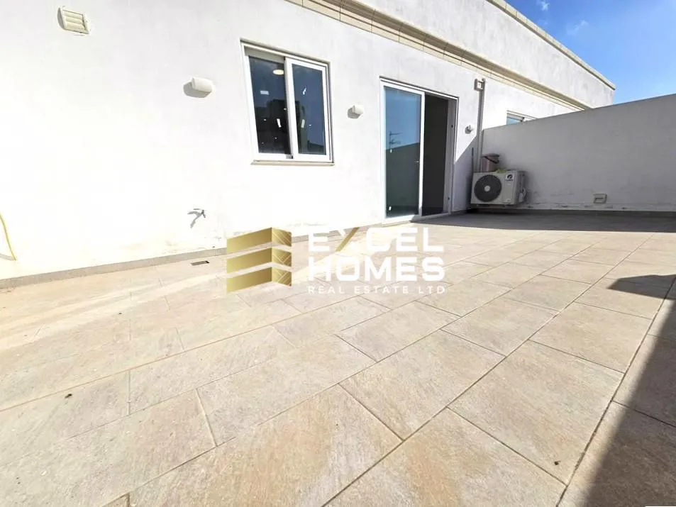 3 bedroom Apartment in Zebbug, Malta – 67694