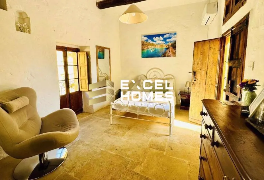 4 bedroom Farmhouse in Ghasri, Malta – 67670