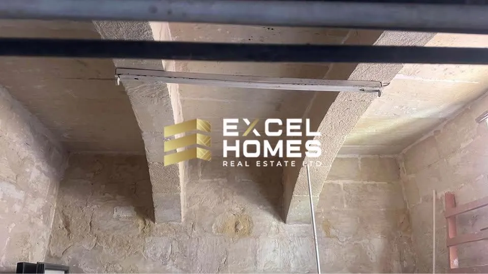 4 bedroom Character House in Paola, Malta – 67662