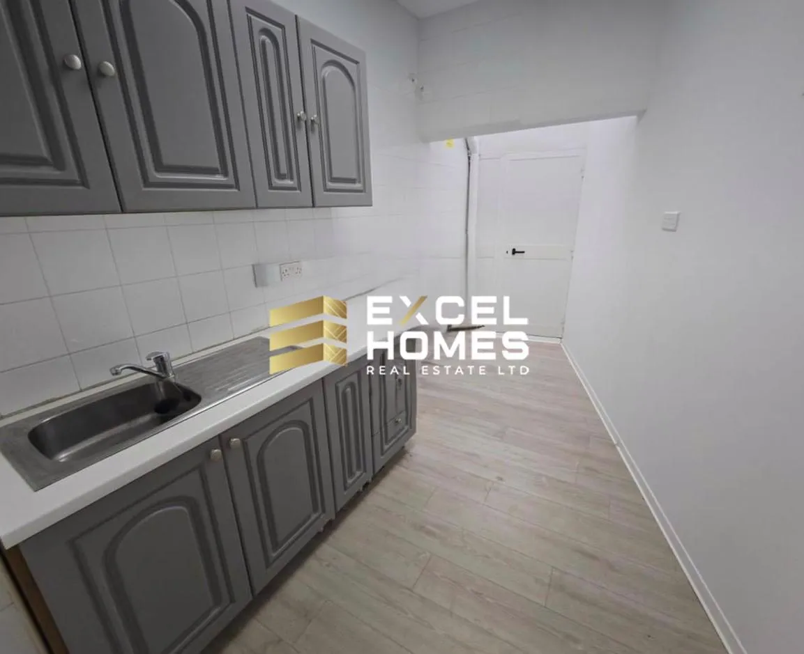 Shop in St Pauls Bay, Malta – 67646