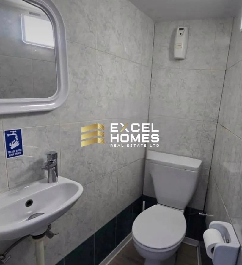 Shop in St Pauls Bay, Malta – 67646