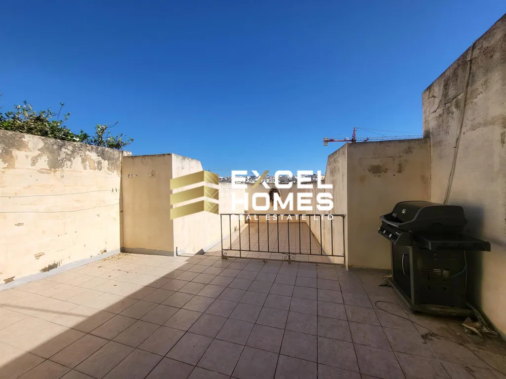 3 bedroom Villa in Santa Venera, Malta – 67592