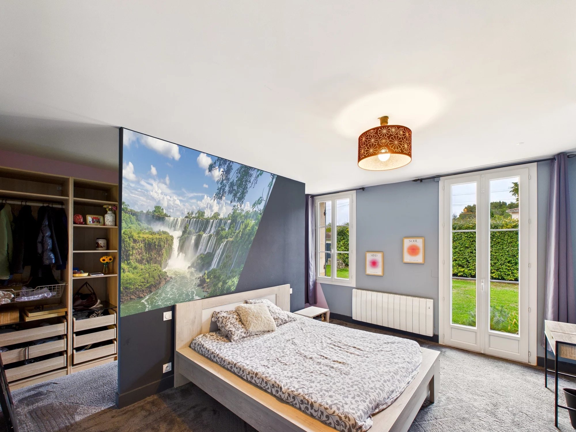 Exceptional stone Girondine house with annex, pool and garden near Bordeaux and Saint Emilion., Aquitaine – France – BVI82108