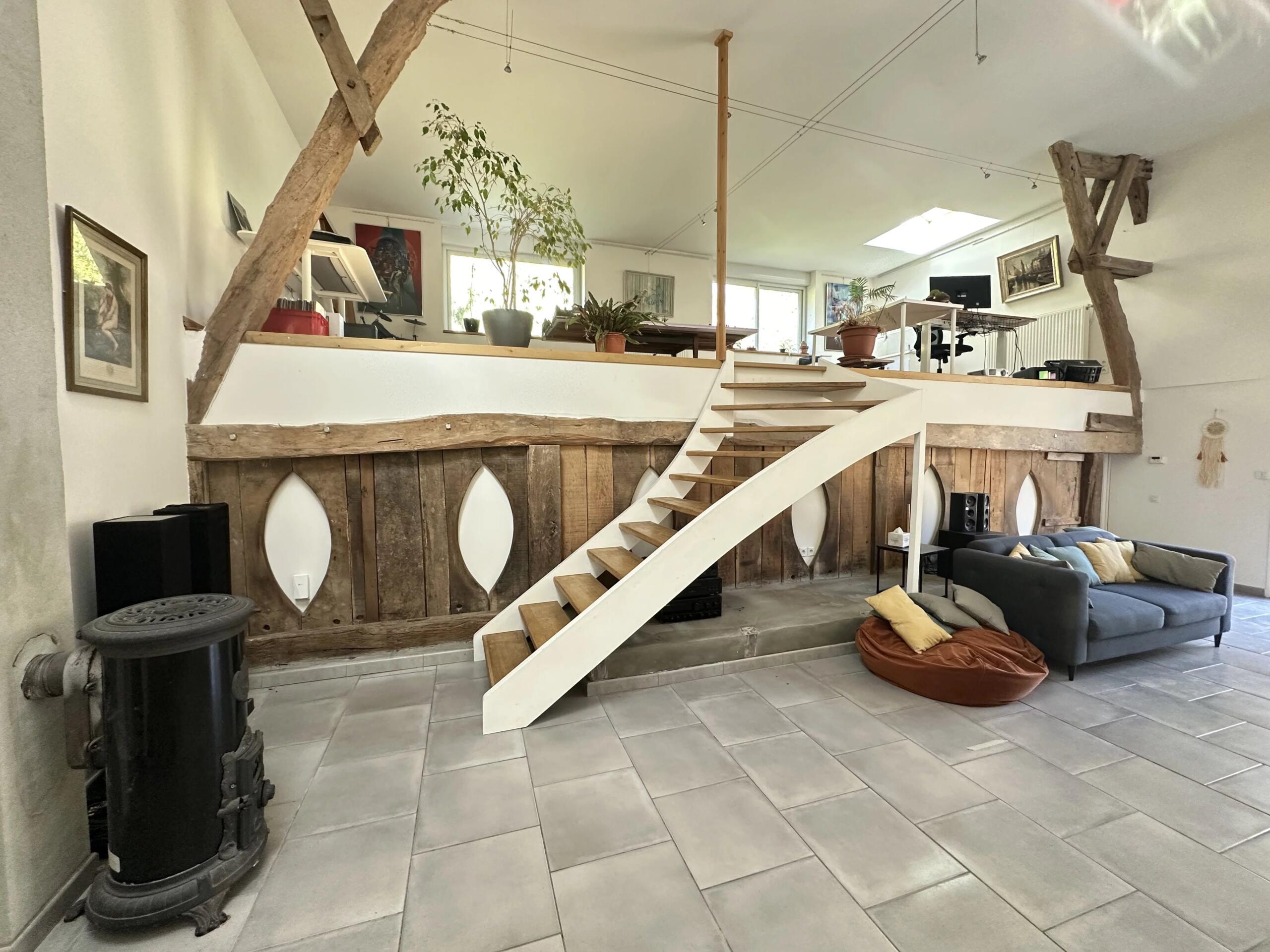 Charming Estate with Guest House, Pool, Ponds and Outbuildings in Dordogne – approx. 1 hour from Bordeaux, 30 minutes from Bergerac and Périgueux, Aquitaine – France – BVI83739