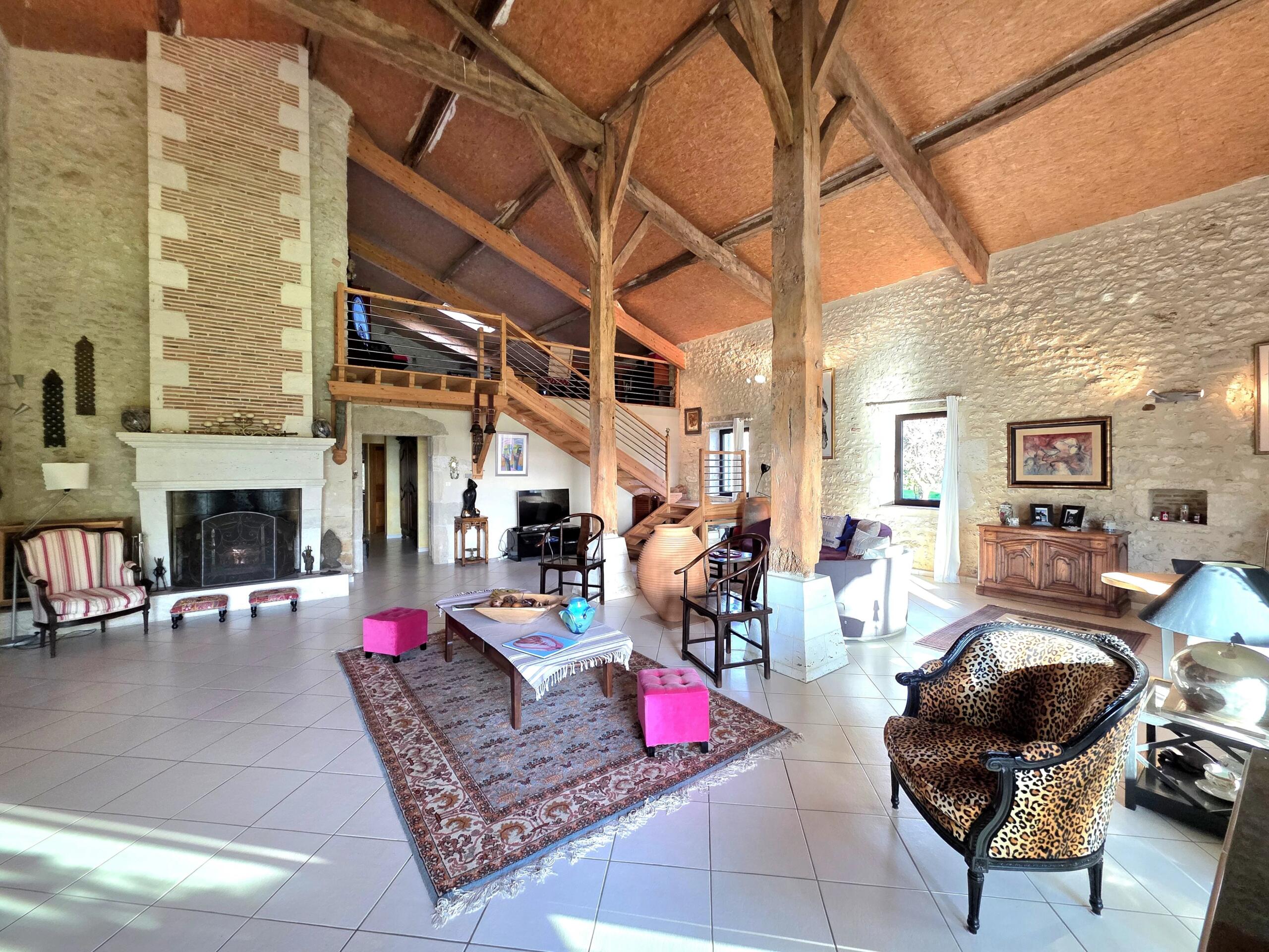 A delightful, traditional stone house full of character and original features, Aquitaine – France – BVI83622