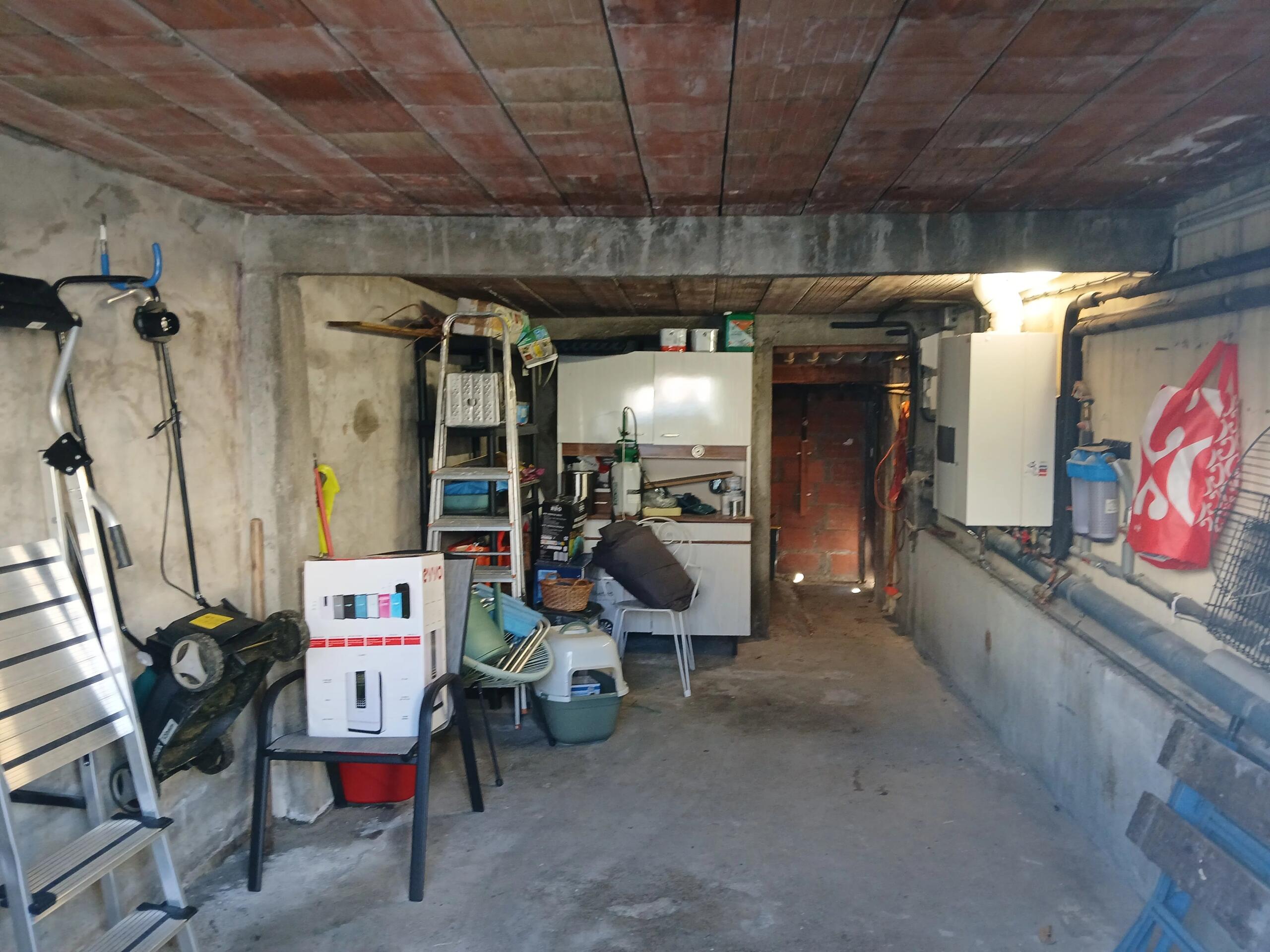 QUILLAN 3 bed house, with garden and garage in the centre of town, Languedoc-Roussillon – France – BVI85189