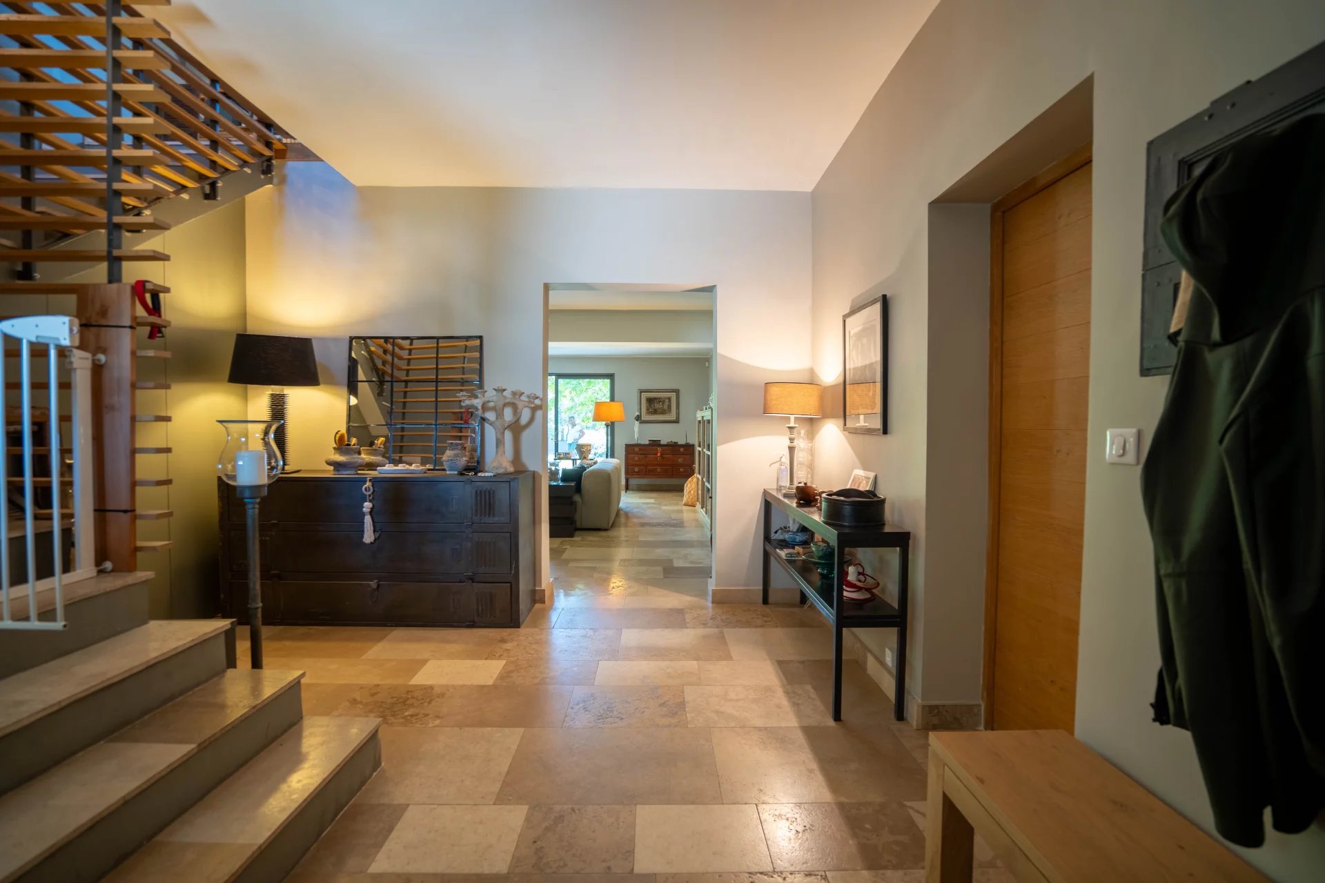 Property in Aix-en-Provence North, Provence-Alpes-Côte d’Azur – France – BVI78563