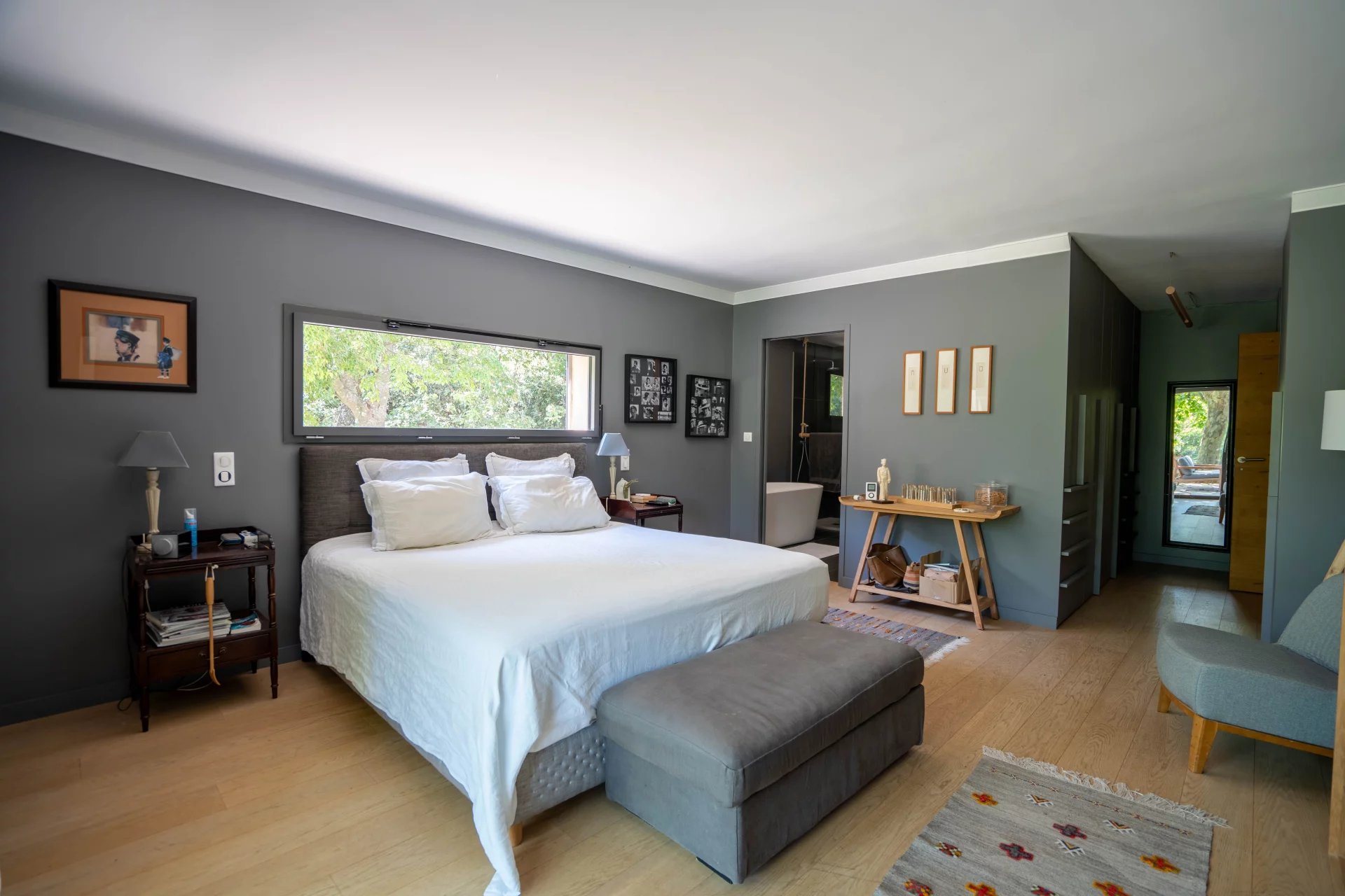 Property in Aix-en-Provence North, Provence-Alpes-Côte d’Azur – France – BVI78563