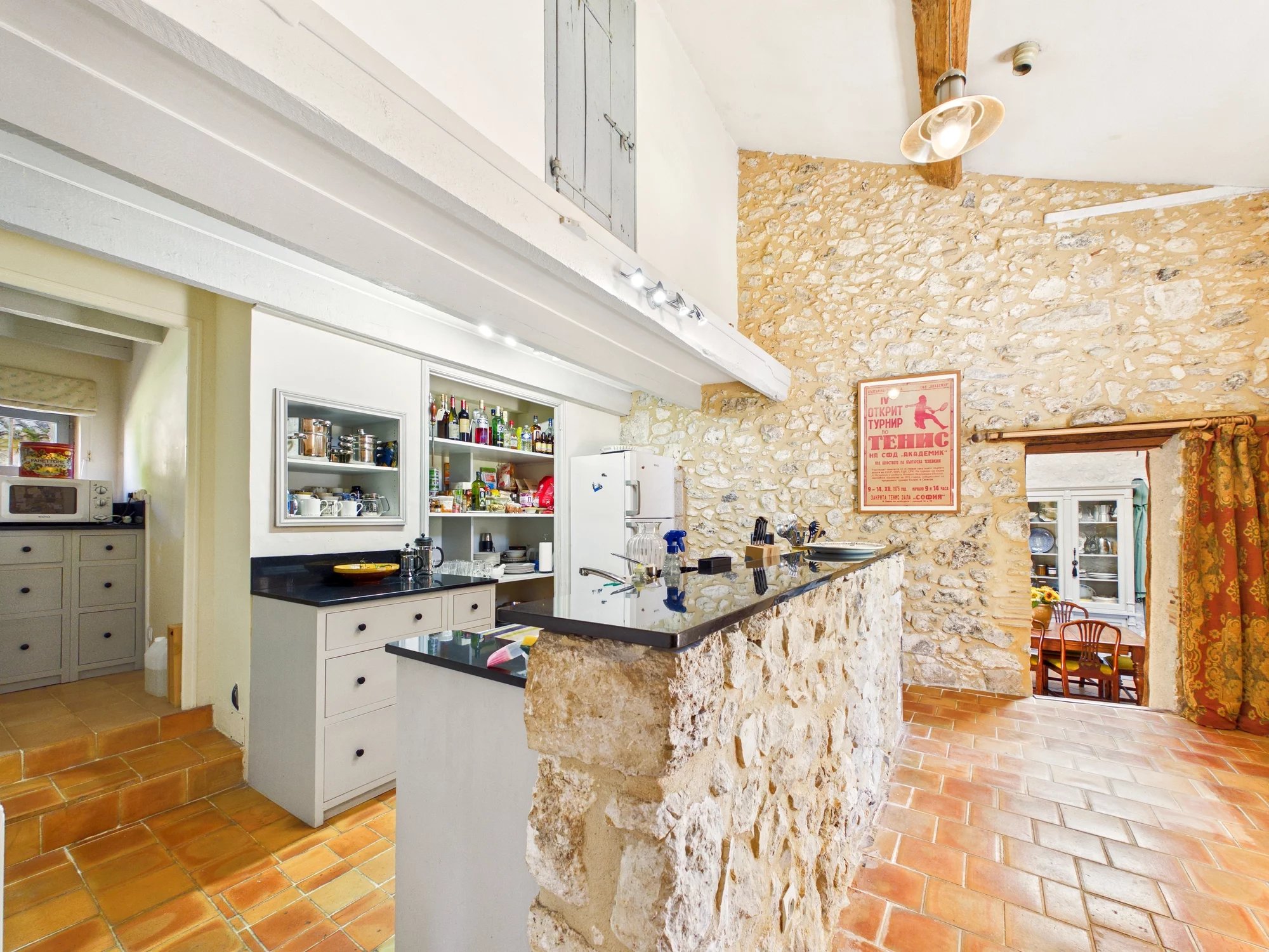Authentic 18th century manor house offering separate guest accommodations, a pool and barn, Aquitaine – France – BVI84846