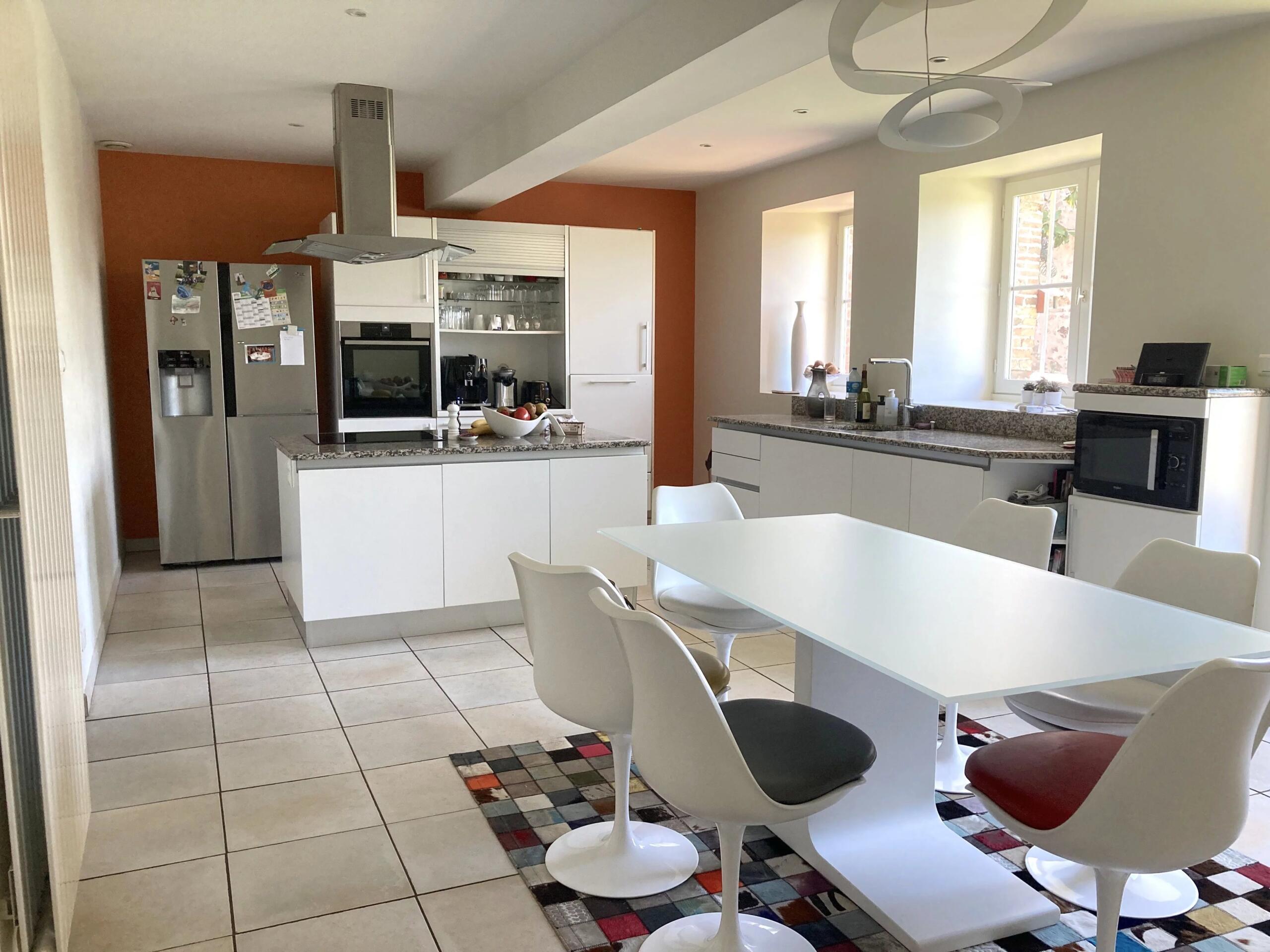 Stunning Maison de Maitre with 2 hectares, Poitou-Charentes – France – BVI85091