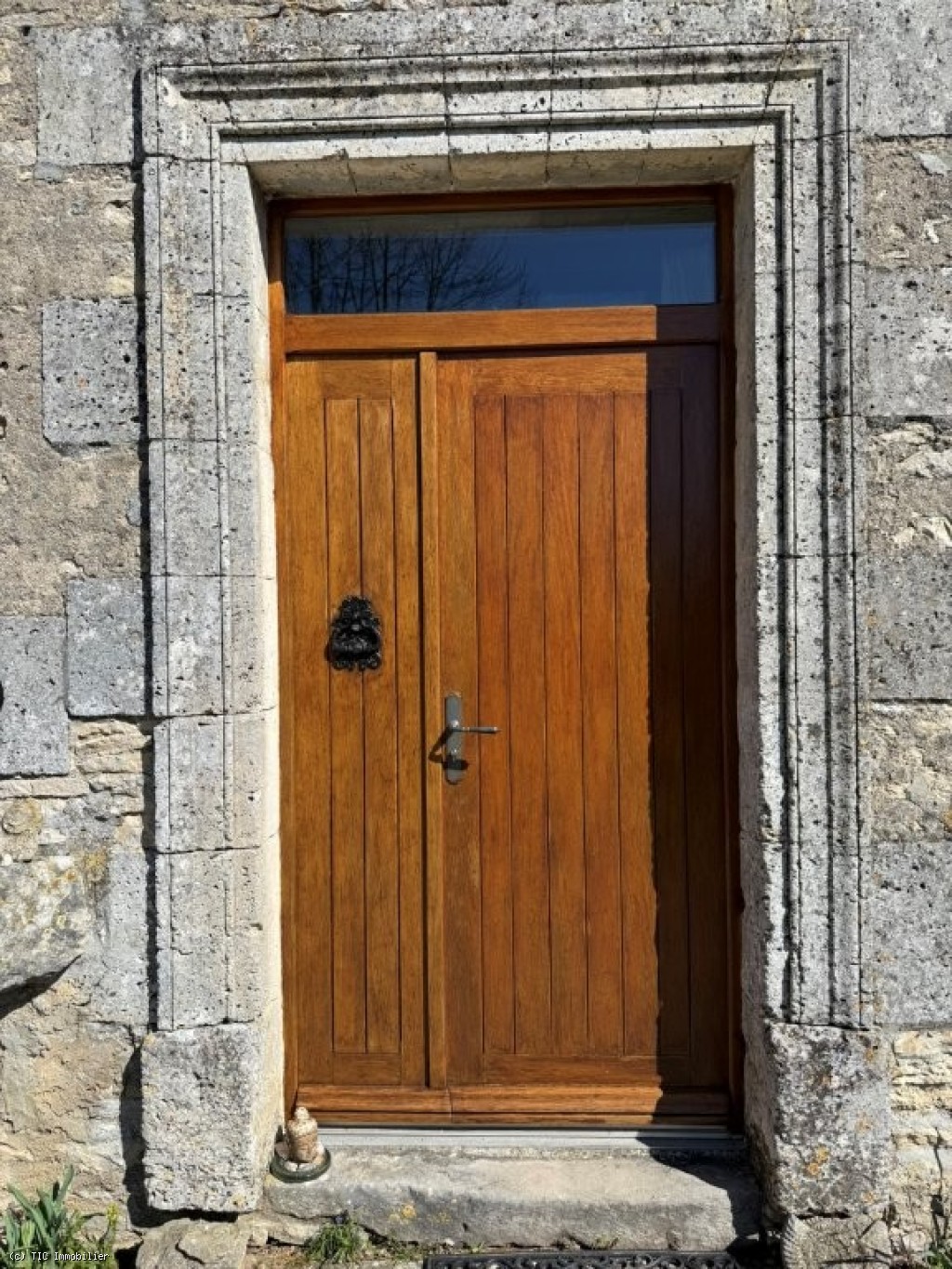 4 bedroom House in Mansle, France – r7460