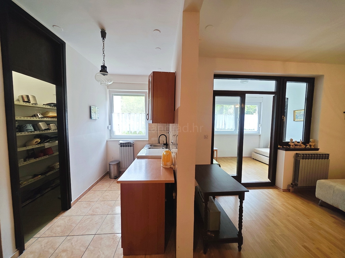 1 bedroom apartment in Omišalj, Croatia – 103638