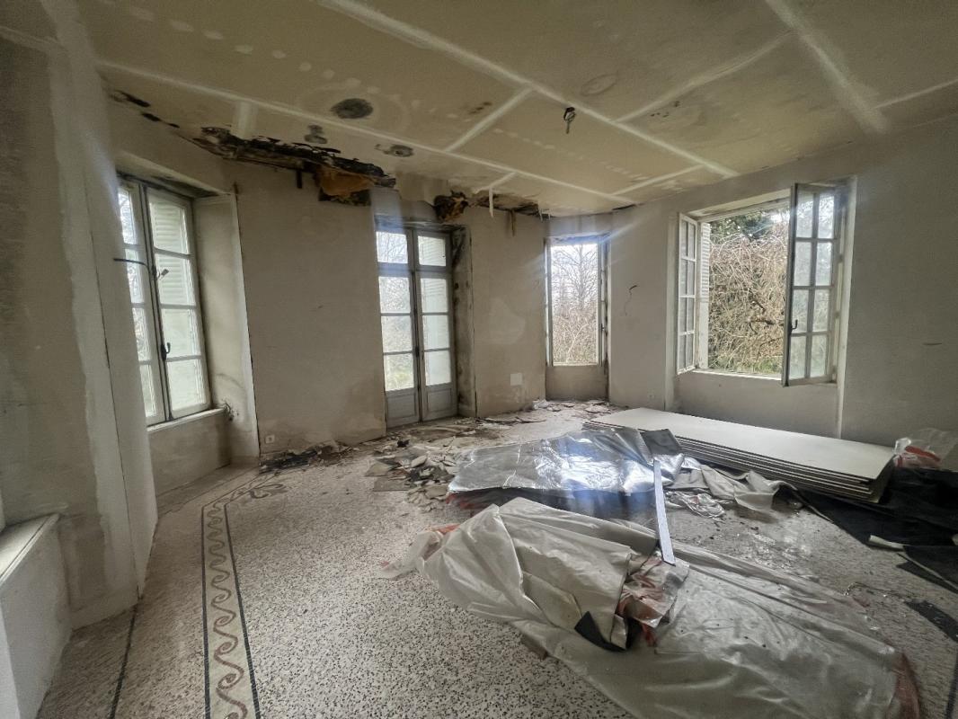 11 bedroom chateau in Albaret Sainte Marie, Lozère, France