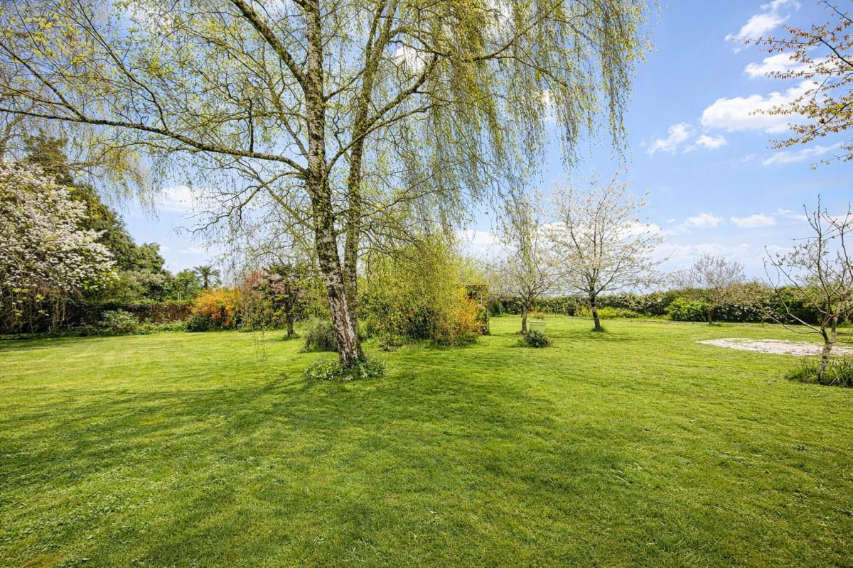 6 bedroom propriete in Meursac, Charente-Maritime, France