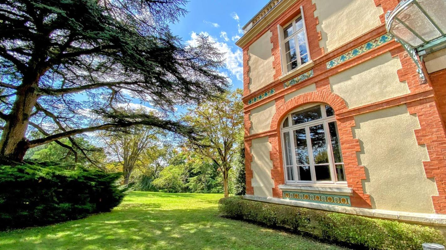 6 bedroom maison de maitre in Montauban, Tarn-et-Garonne, France