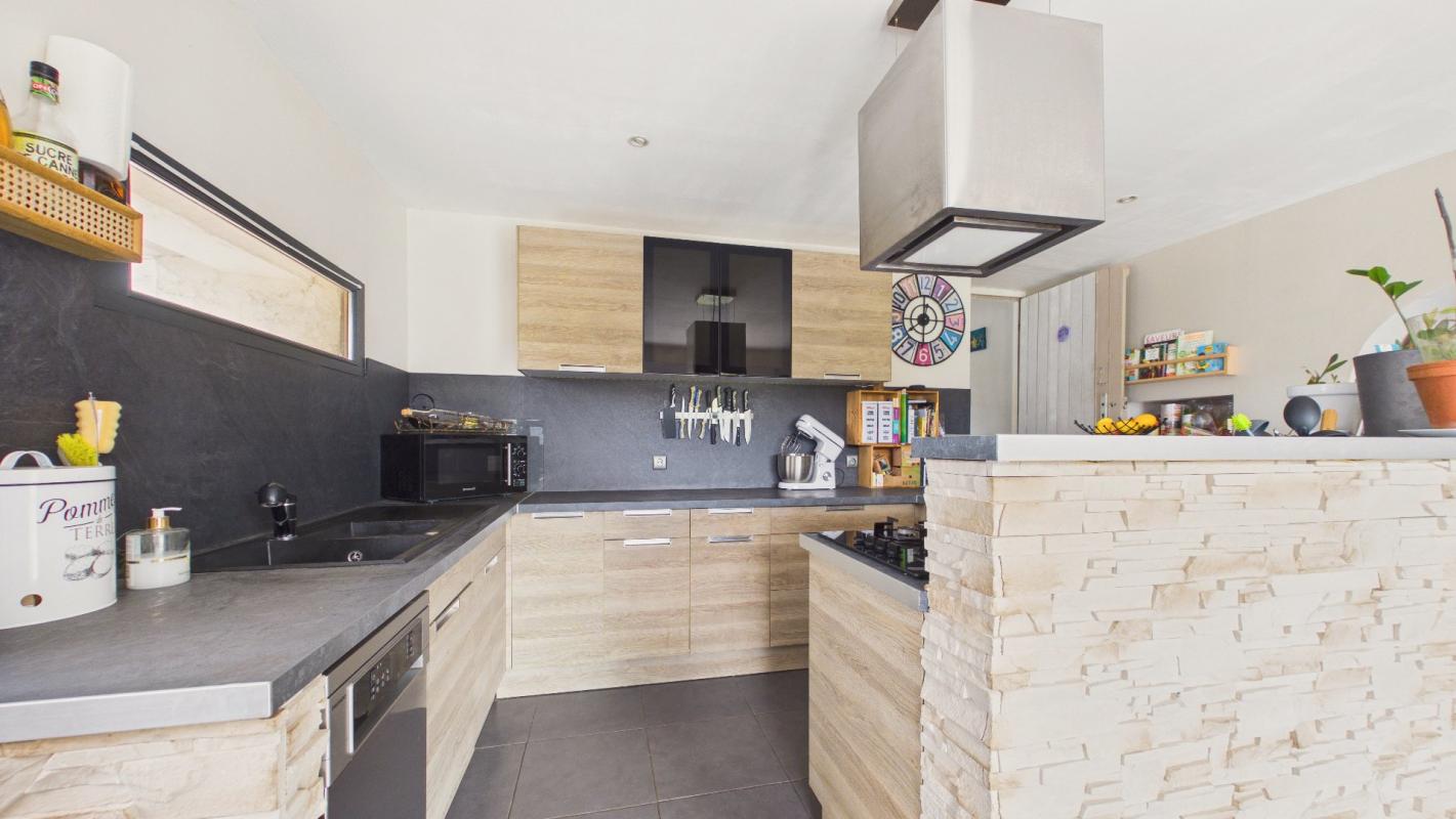 4 bedroom maison in Saujac, Aveyron, France