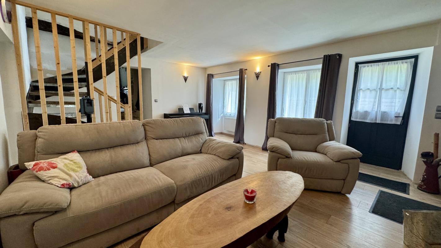 4 bedroom maison in Saujac, Aveyron, France